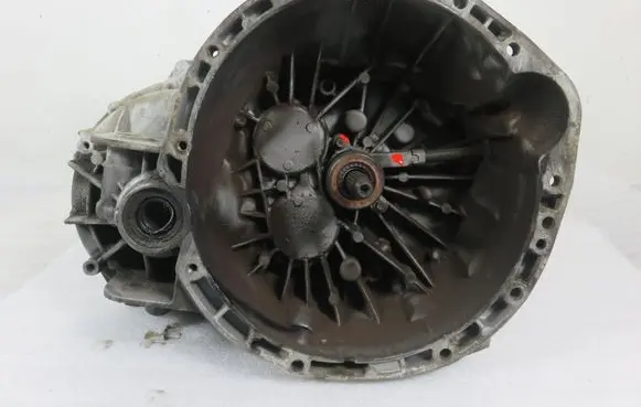 Renault Trafic II (X83) Manual 6 speed gearbox PF6010