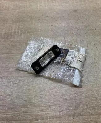 Mercedes-Benz R W251 Number plate light A2518200066