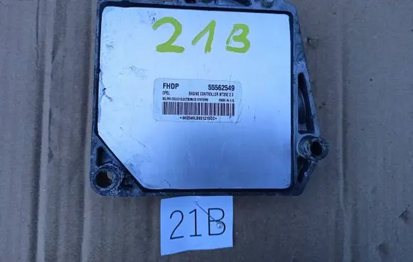 Opel Zafira B Engine control unit/module ECU