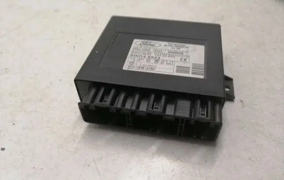 Ford Focus Comfort/convenience module 98AG15K600DE 5WK48823 5WK47230E