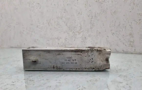 Audi A6 S6 C6 4F Front bumper shock/impact absorber 4F0807134