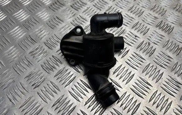 Audi A4 S4 B8 8K Thermostat housing 03L121111AD
