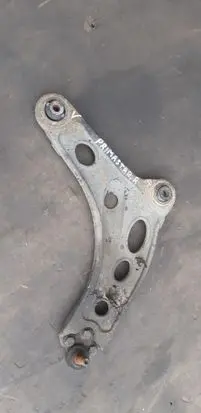 Nissan Primastar Front control arm 8200395034