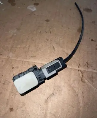 BMW 5 E60 E61 Airbag deployment crash/impact sensor 6951595