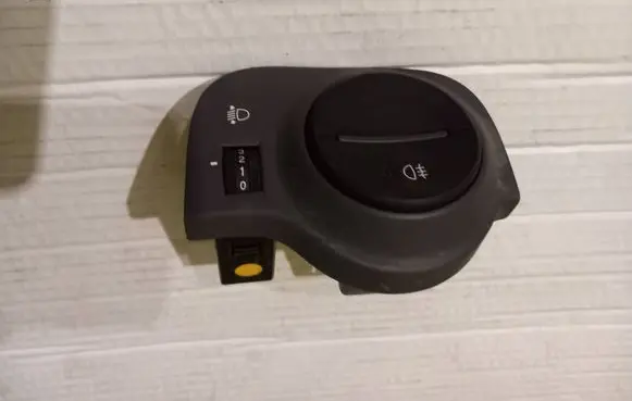 KIA Rio Fog light switch 933101G900 201003478