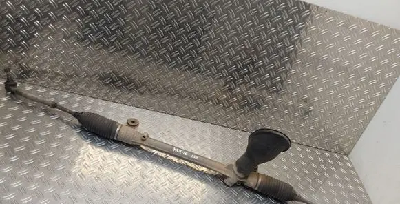 Toyota Yaris Steering rack