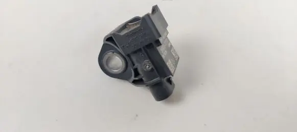 Suzuki Swift IV Airbag deployment crash/impact sensor 3F92070T00
