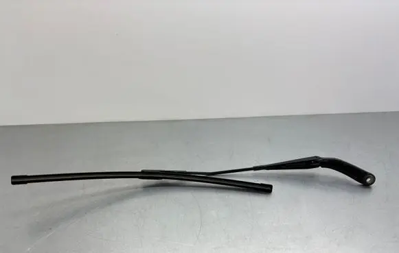 Porsche Macan (95B) Front wiper blade arm 95B955407