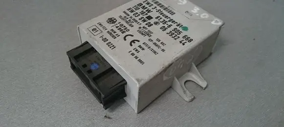 BMW 5 E39 Immobilizer control unit/module 61356905668 110187 05393244