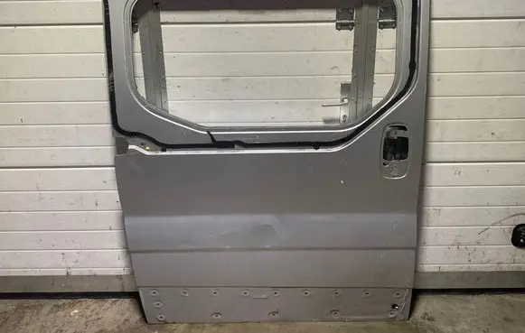 Opel Vivaro Side sliding door 