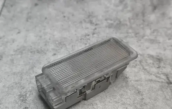 Citroen C4 Grand Picasso Boot/trunk interior light 