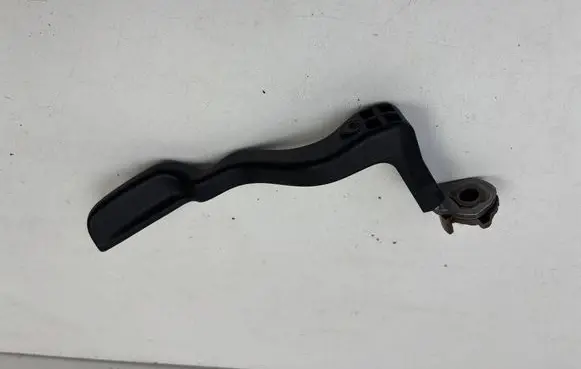 Skoda Rapid (NH) Steering wheel adjustment handle/lever 