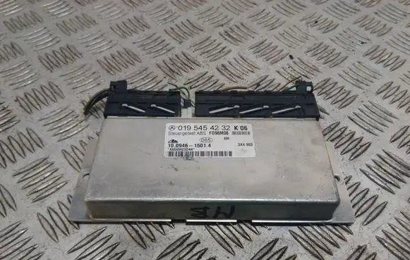 Mercedes-Benz A W168 Engine control unit/module 0195454232
