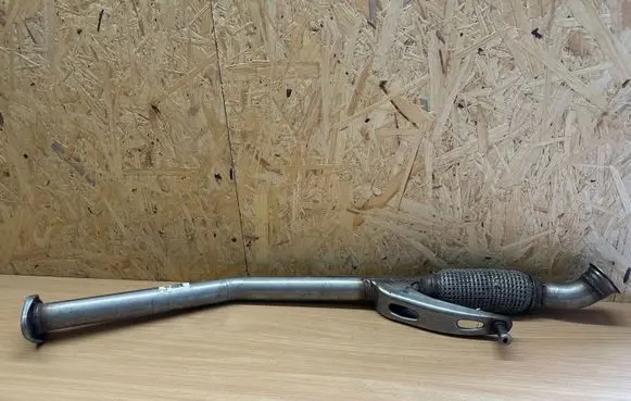 Audi Q7 4M EGR valve 4M0253343