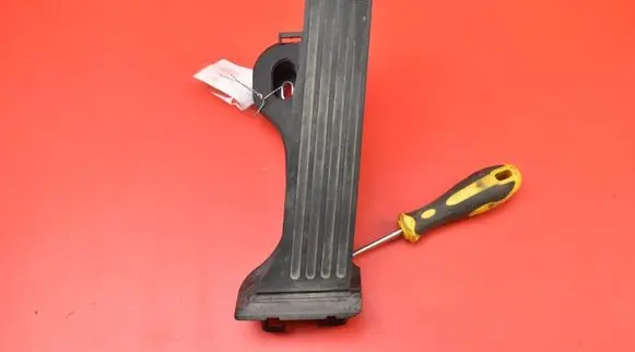 Volkswagen PASSAT B6 Accelerator throttle pedal 1K1723503L