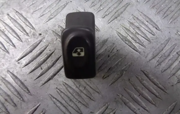 Renault Scenic I Quarter vent window switch 