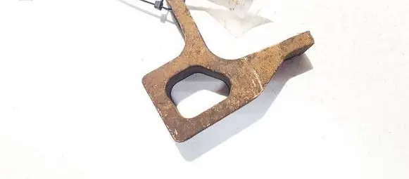 Citroen Xsara Picasso Bracket in trunk/boot 