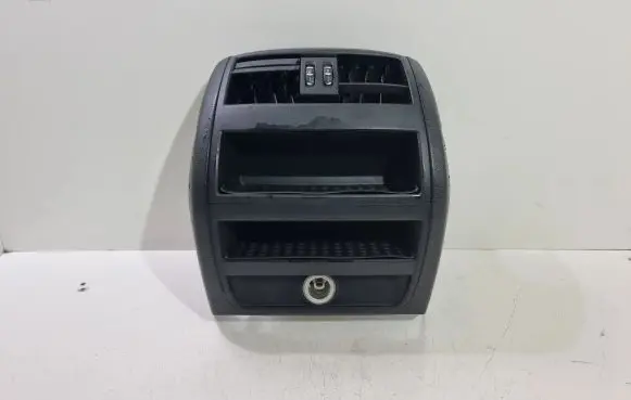 BMW 5 F10 F11 Dash center air vent grill 5116920666403