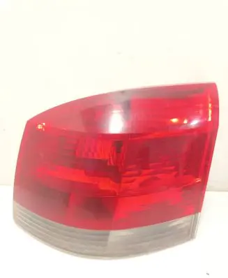 Opel Signum Rear/tail lights 13159862 377002 26042004
