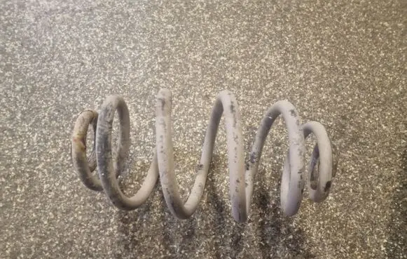 Volkswagen PASSAT B5 Rear coil spring