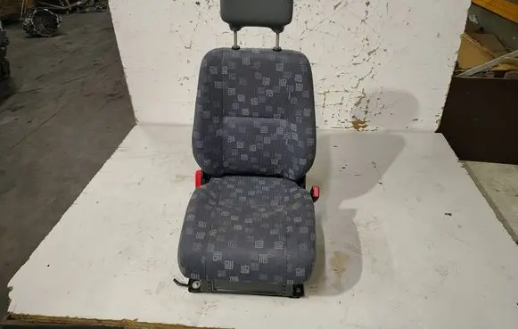Mercedes-Benz Sprinter W901 W902 W903 W904 Front passenger seat 