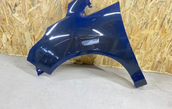 Ford B-MAX Fender PAV11-R16009-AB 1754103