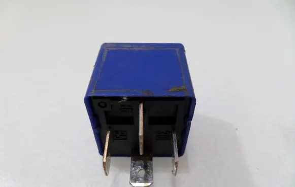Opel Zafira A Other relay 24432614 V23134K52X402