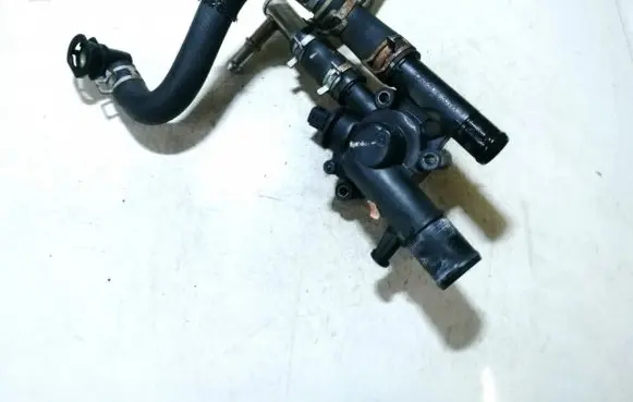 Suzuki Grand Vitara II Engine coolant pipe/hose 8200641307 v7000089c04g7