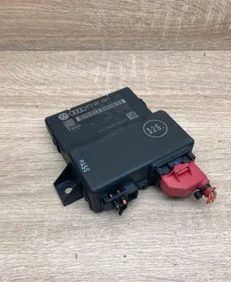 Audi A4 S4 B8 8K Gateway control module 8T0907468F 403213