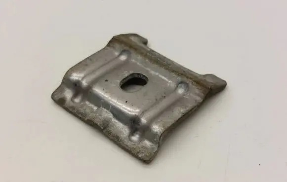 Volkswagen PASSAT B8 Battery bracket 1J0803219