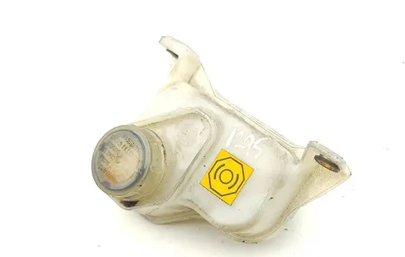 Maserati Quattroporte Brake fluid reservoir 
