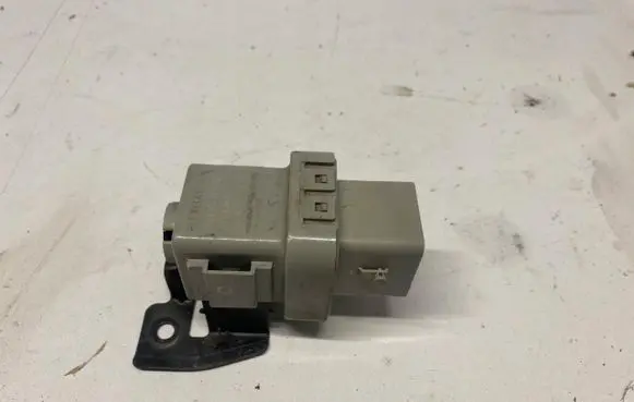 KIA Sportage Glow plug pre-heat relay 36830-2F160