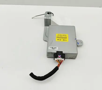 Hyundai i40 Current control relay 953003Z050