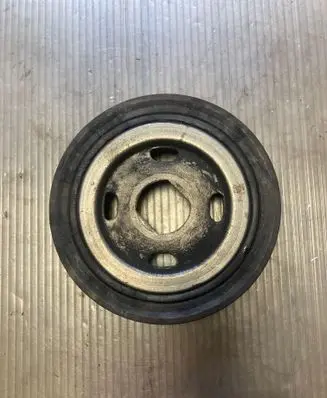 Nissan Qashqai Crankshaft pulley E116128A