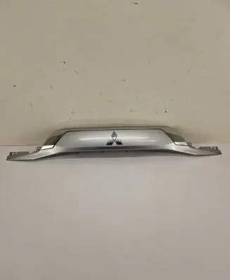 Mitsubishi Outlander Tailgate trim 5817A26502
