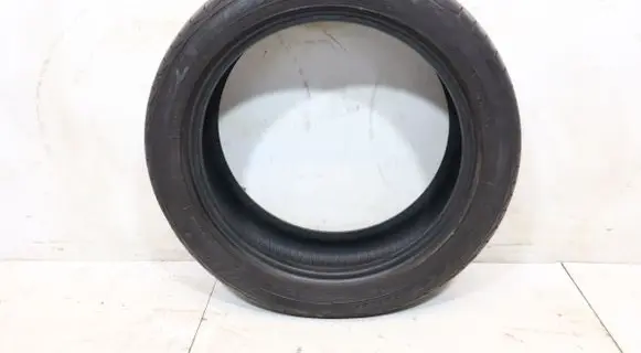 Volkswagen Jetta V R17 summer tire 4038526056047