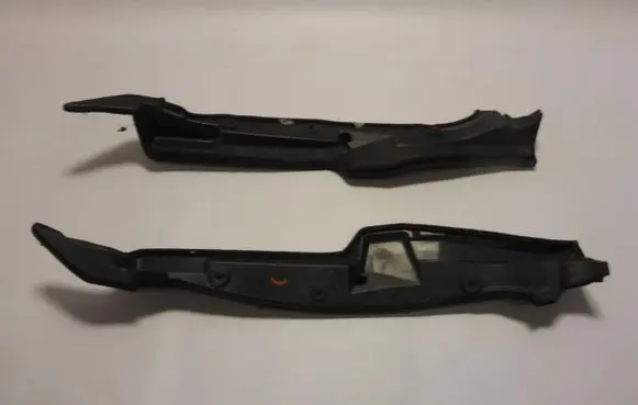 Toyota Urban Cruiser (XP110) Fender foam support/seal 