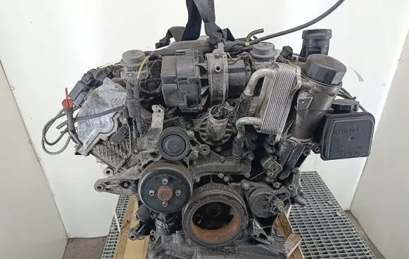 Mercedes-Benz S W220 Engine 112944
