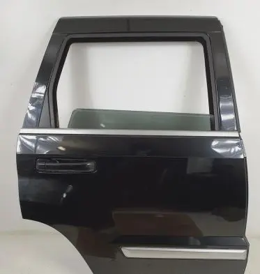 Jeep Cherokee III KJ Rear door