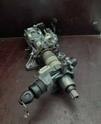 BMW 5 E60 E61 Ignition lock 10551300 6770704 070434358