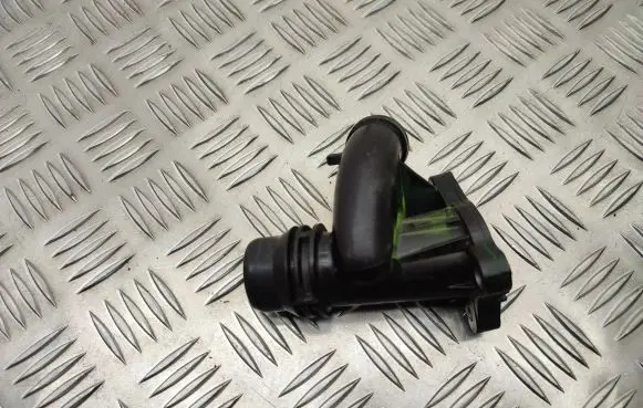 BMW 2 F45 Other engine bay part 90311069