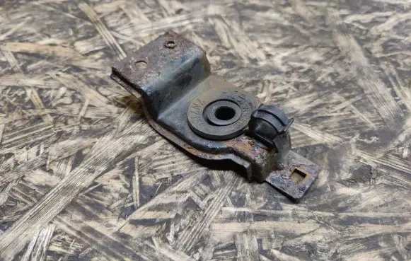 Nissan 240ZX, 280ZX, 300ZX Radiator mount bracket