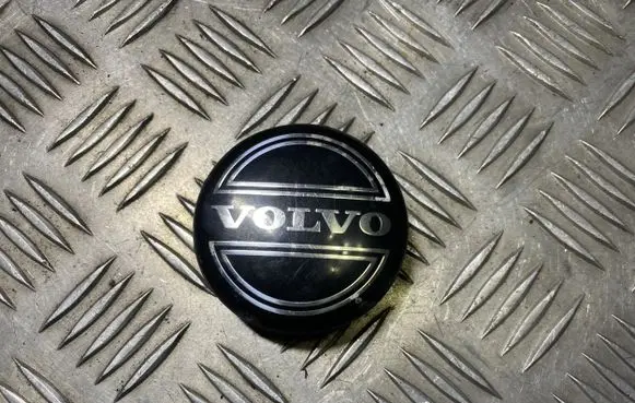 Volvo V70 Original wheel cap 3546923