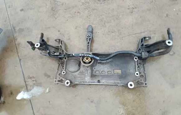 Audi Q3 8U Front subframe