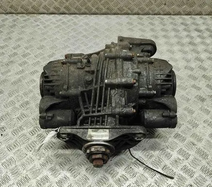 BMW X6 E71 Rear differential 7586025 7582389