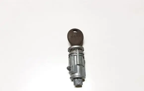 Jeep Grand Cherokee (WJ) Ignition lock 312901