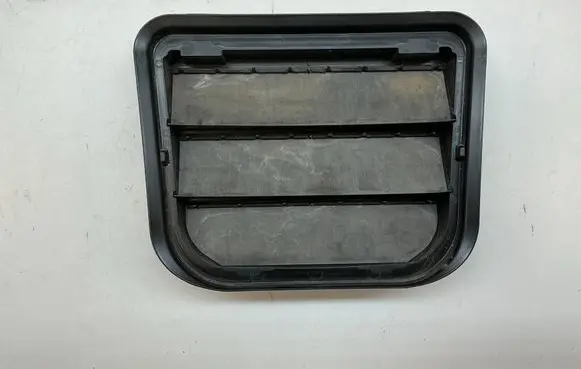 Volvo S60 Quarter panel pressure vent 31369380