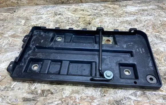 Bentley Flying Spur Battery tray 3W0804869