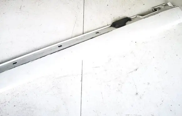 Mercedes-Benz E W212 Sill a2126900840