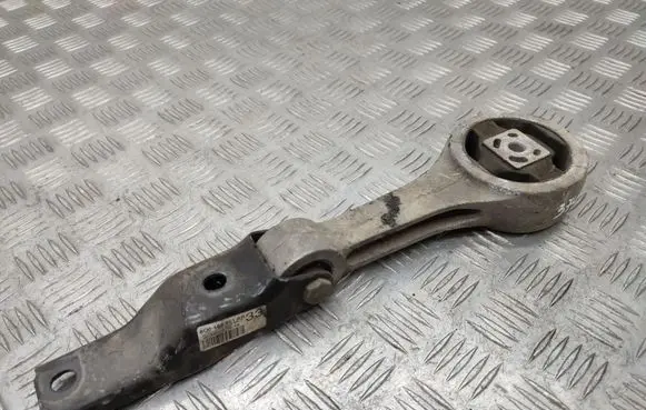 Skoda Fabia Mk2 (5J) Engine mount bracket 6Q0199851AR